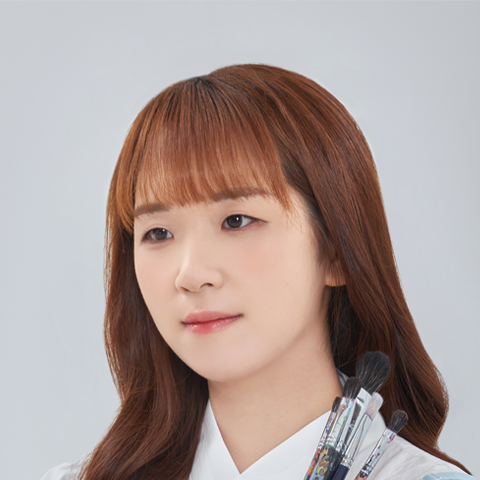 작가 이웰 프로필