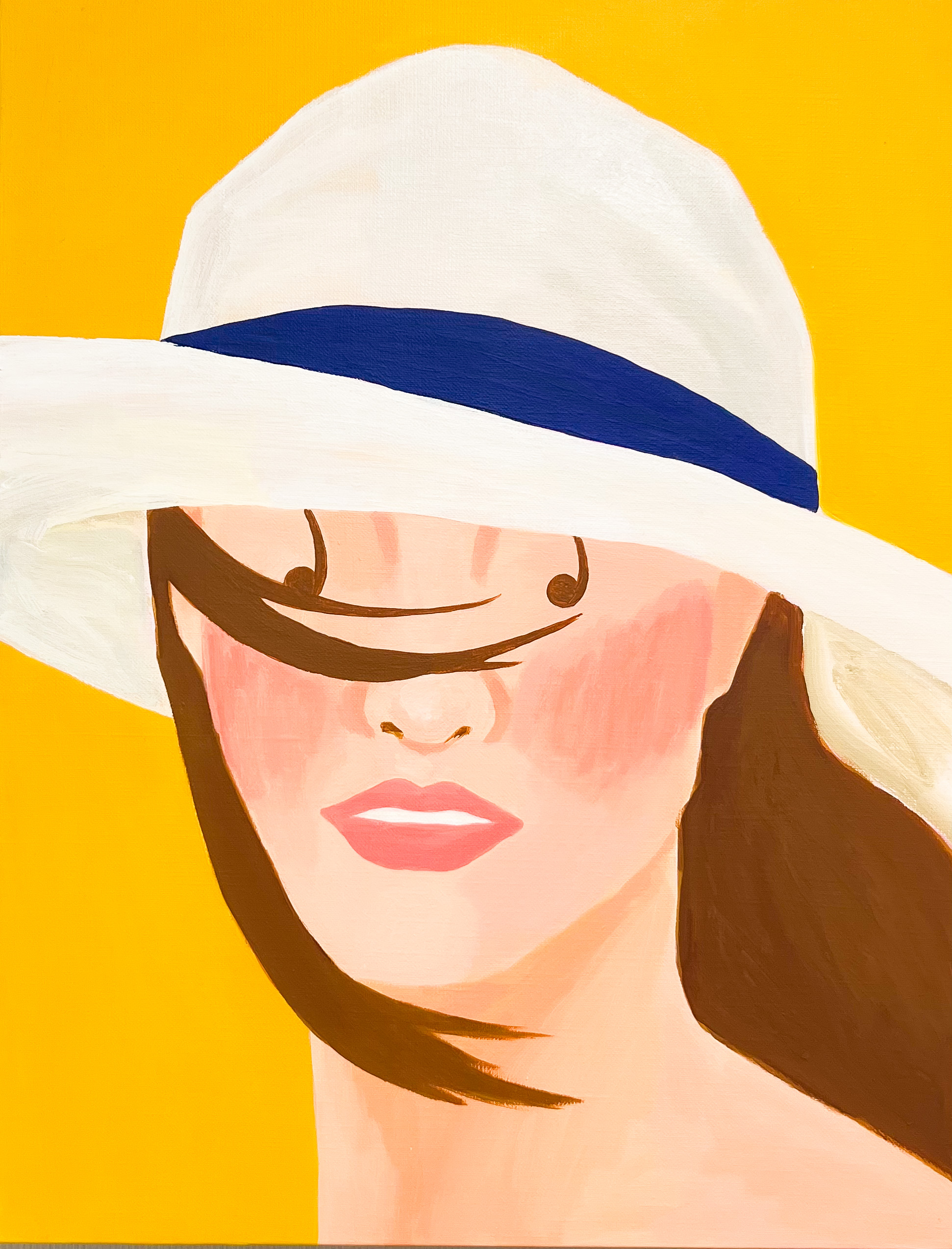 A woman wearing a whitefedora - 썸머